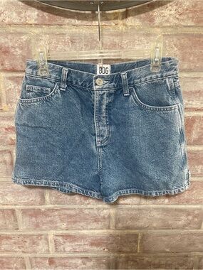 BDG Urban Outfitters high-rise denim shorts in a medium blue wash Size 28
